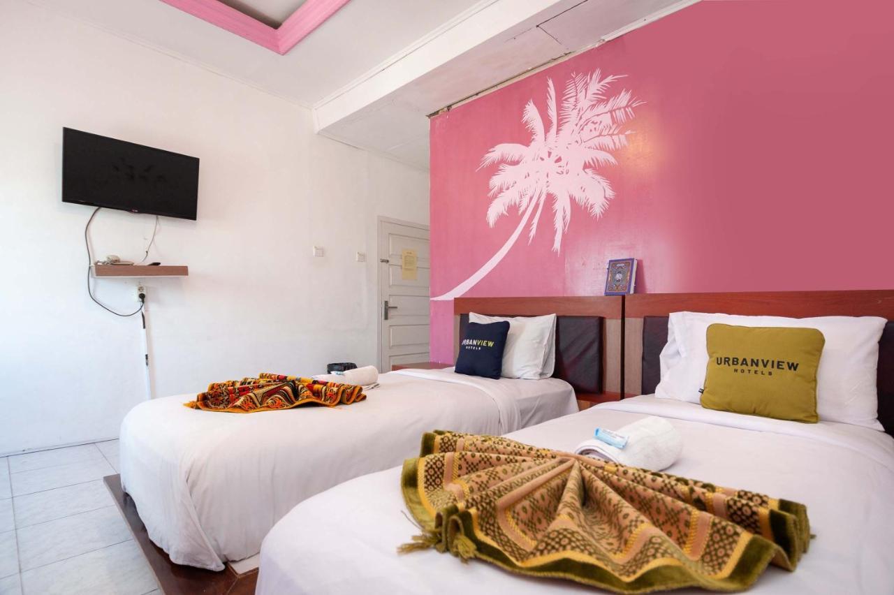 Urbanview Hotel Ananda Syariah By Reddoorz Bukittinggi Luaran gambar