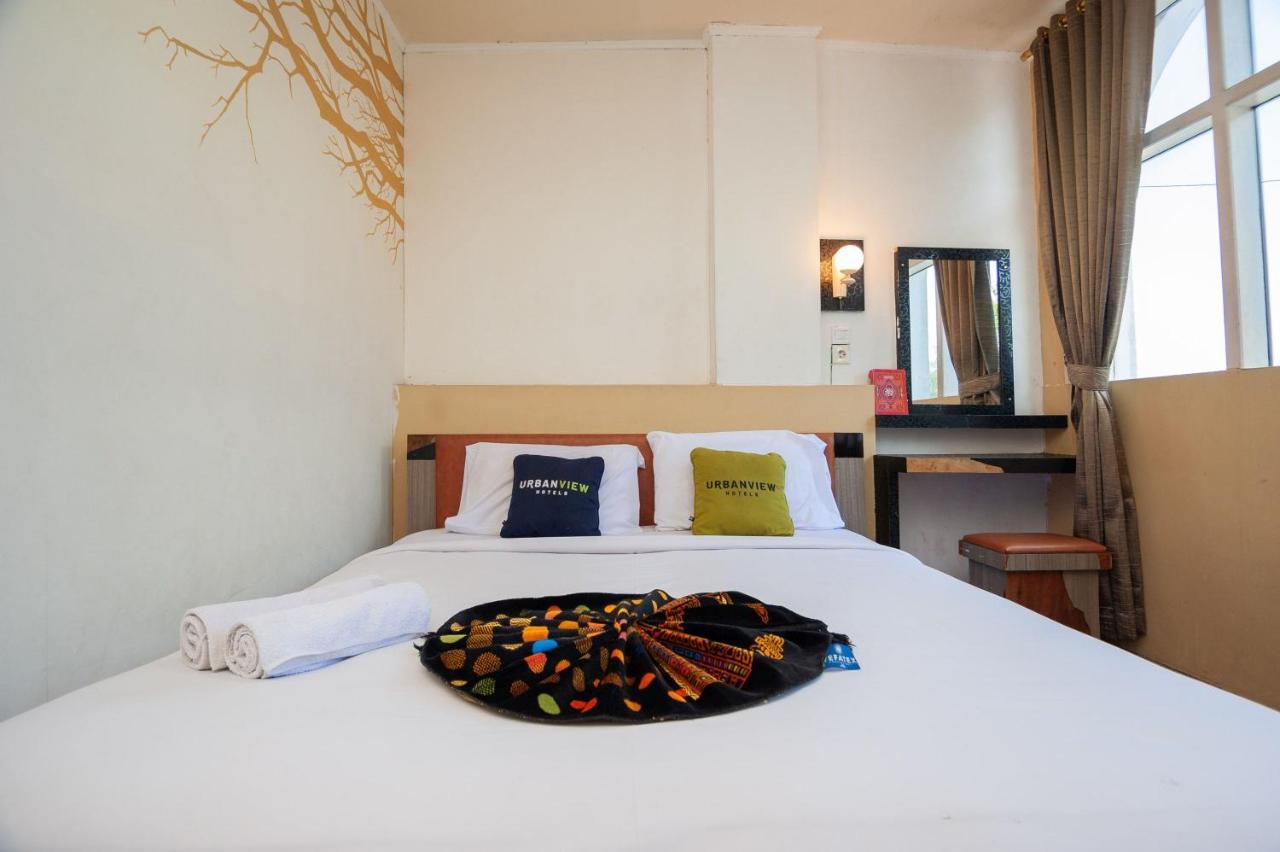 Urbanview Hotel Ananda Syariah By Reddoorz Bukittinggi Luaran gambar