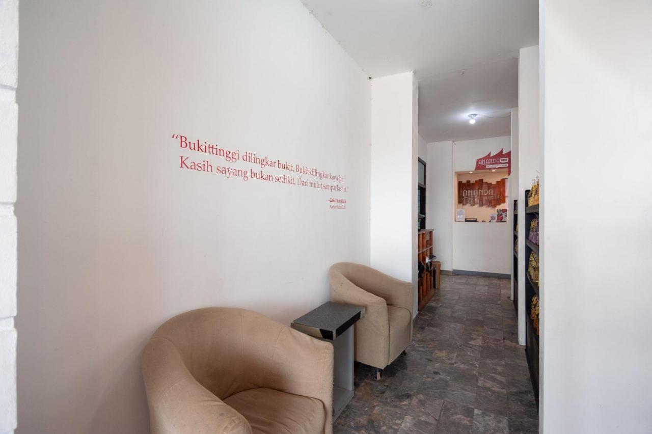 Urbanview Hotel Ananda Syariah By Reddoorz Bukittinggi Luaran gambar